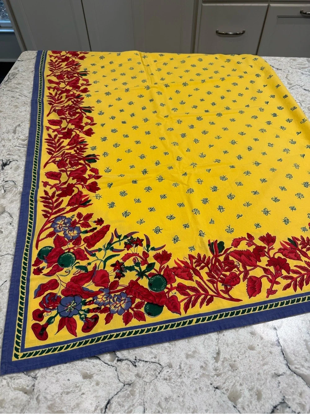 Williams Sonoma Vintage Provence Cotton Tablecloth Yellow Floral 54 x 54 Square